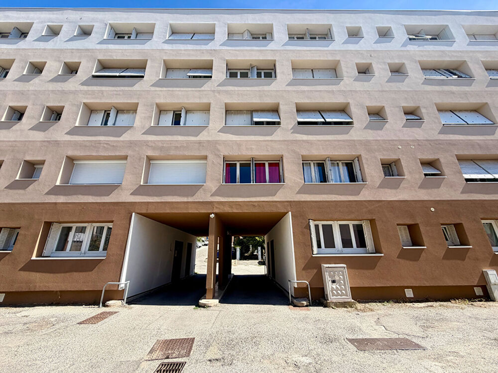 Vente Appartement Appartement  rénové T4 - 60 m2 quartier Montplaisir Valence