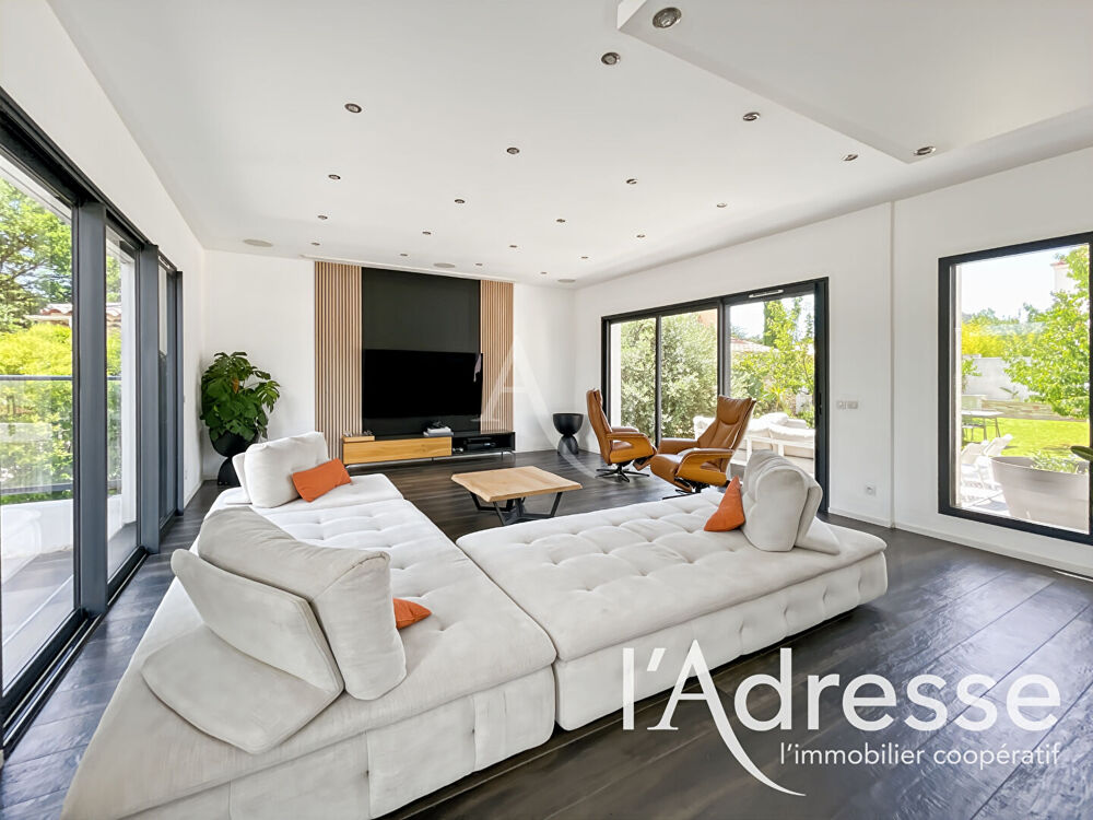 Vente Maison LA DESTROUSSE VILLA 165 M², PISCINE & POOL-HOUSE La destrousse