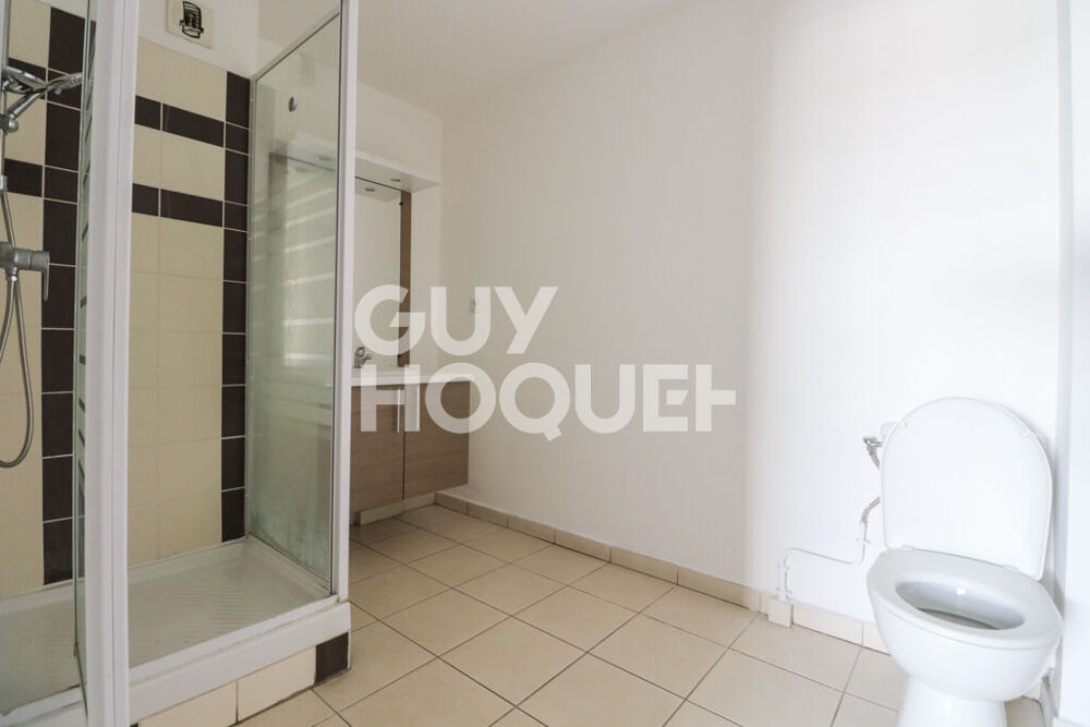 Location Appartement STUDIO - SAINTE CLOTILDE Sainte clotilde