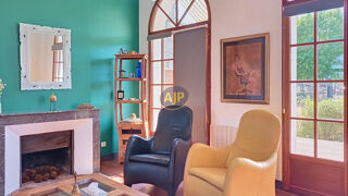  Villa à vendre 6 pièces 212 m²