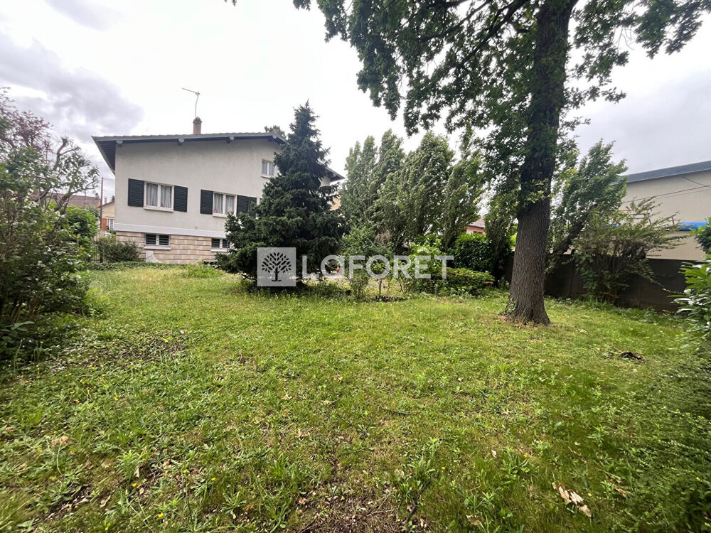Maison 8 pièces 152 m² · à Livry Gargan · 152 m² · 440 000 €