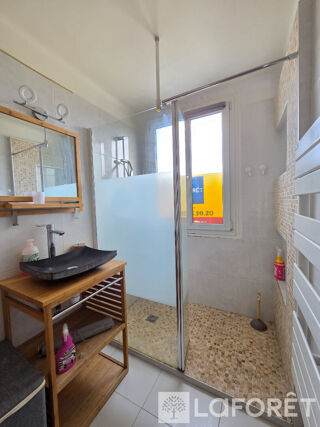  Appartement  vendre 4 pices 74 m