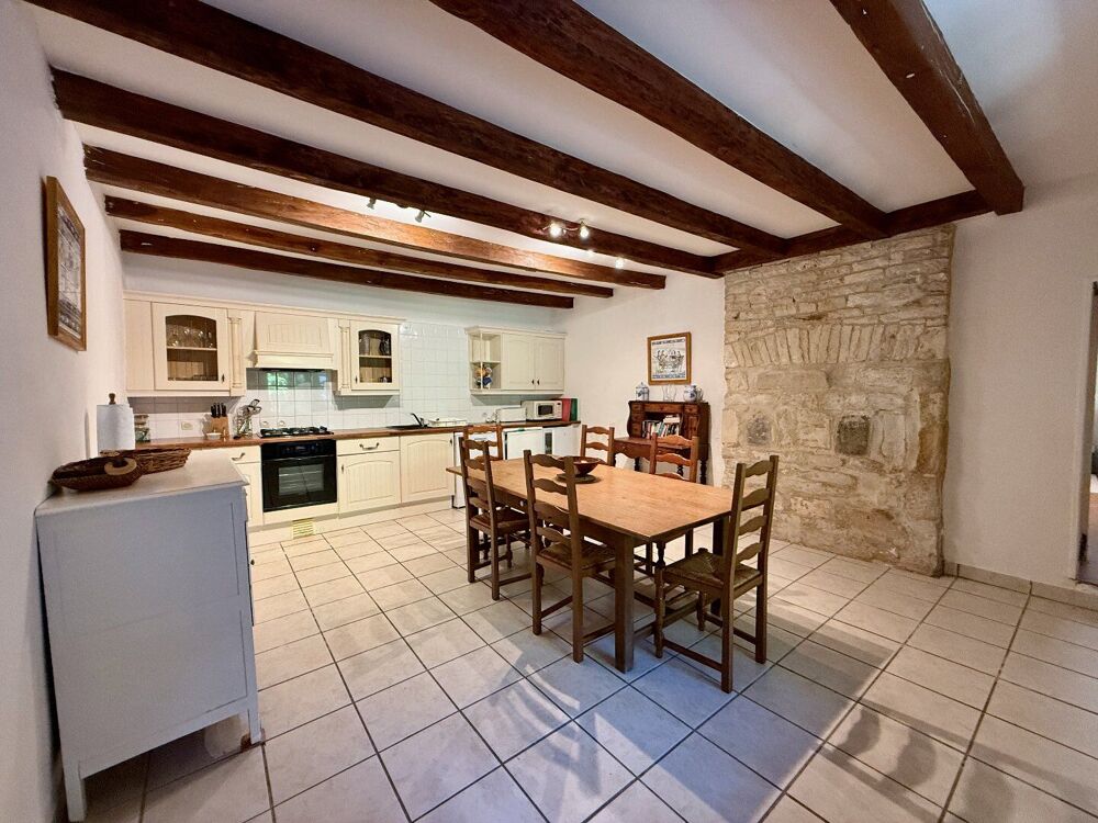 Magnifique corps de ferme avec gîte et potentiel de revenus prouvé