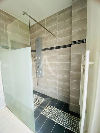  Maison � vendre 6 pi�ces 224 m�