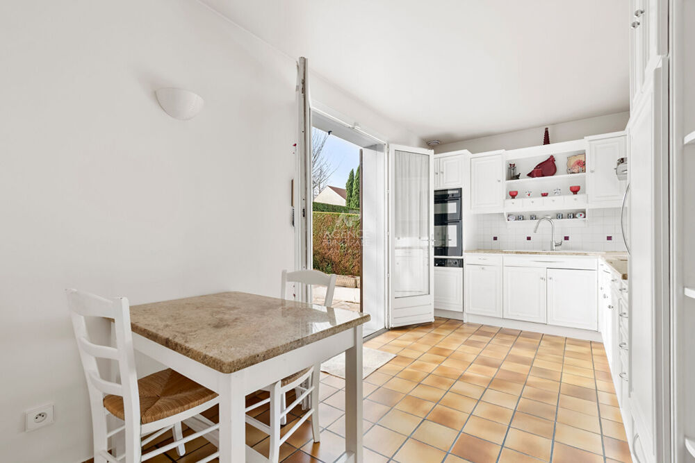 Maison Saint Germain En Laye 6 pièces 140 m2