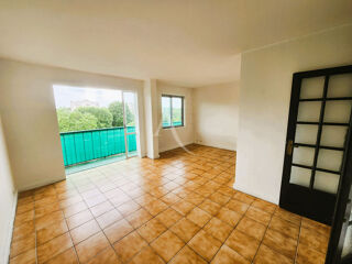  Appartement  vendre 4 pices 66 m