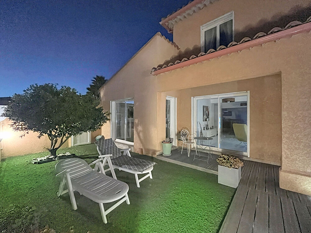 Maison proche Saint Cyprien à Latour Bas Elne 6 pièce(s) 166 m2