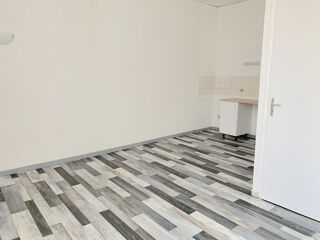  Appartement à louer 1 pièce 23 m²