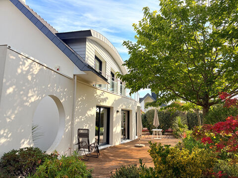   Fouesnant, Beg-Meil, tr�s jolie contemporaine, bourg et plages � pied ! Maison - 6 pi�ce(s) - 197 m�