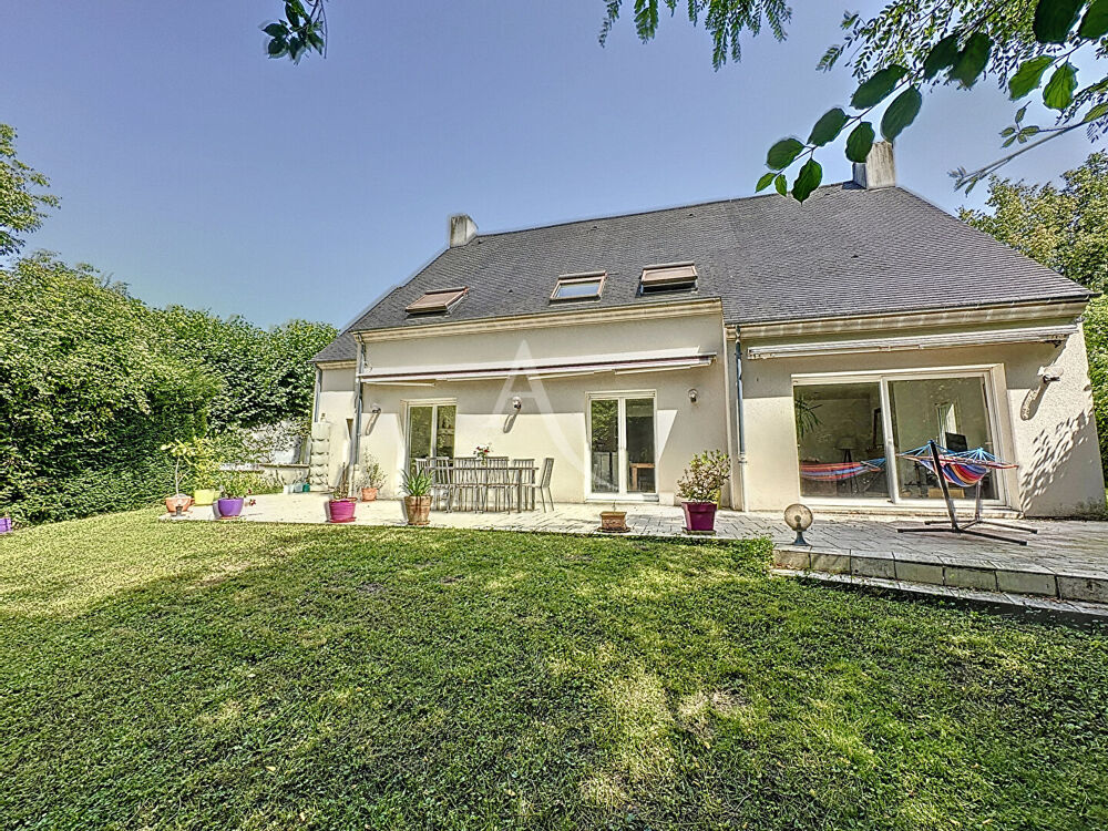 Maison coup de coeur à Mareuil-lès-Meaux - 6 chambres - 240 m2 - jardin de 836 m2 - garage double et nombreux stationnements