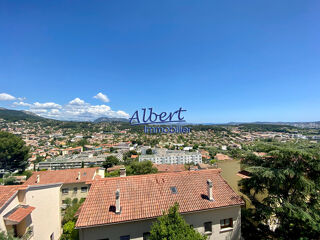  Appartement à louer 2 pièces 54 m²