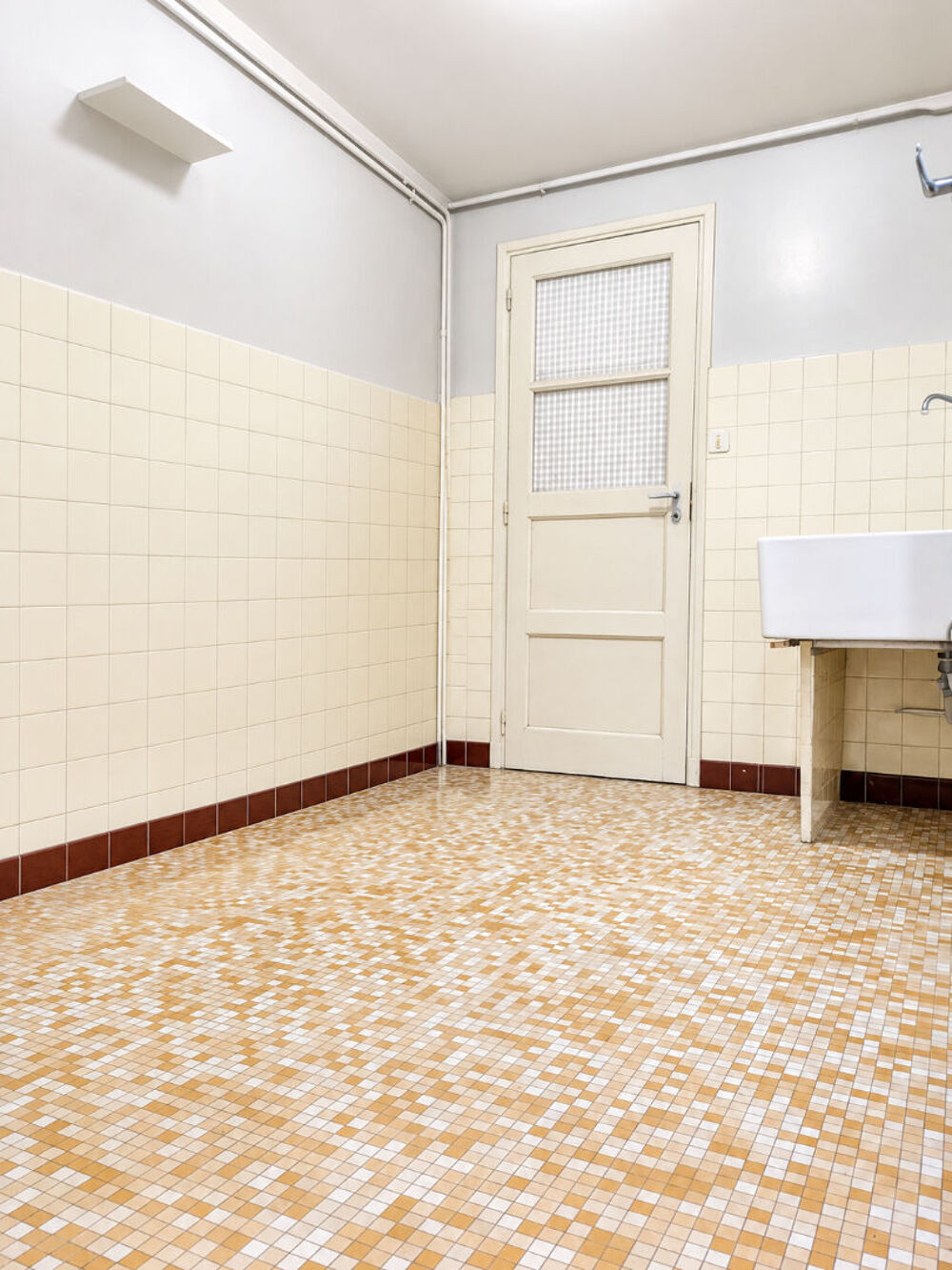 Vente Maison Maison familiale 150m2 - Lumineuse avec double garage, Saint-Martin-Le-Beau proche gare TGV commerce transport en commun école Saint martin le beau