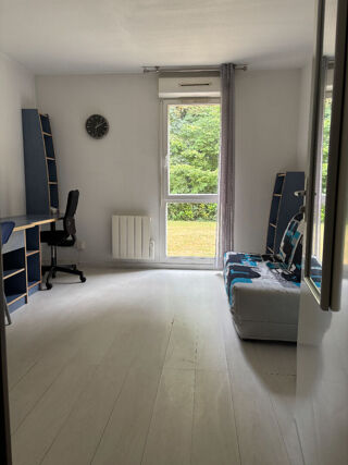  Appartement à louer 1 pièce 20 m²