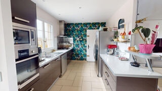  Maison � vendre 6 pi�ces 165 m�