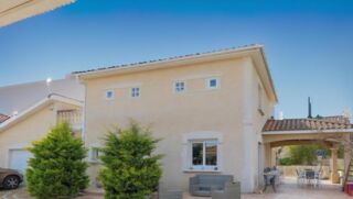  Maison à vendre 6 pièces 174 m²