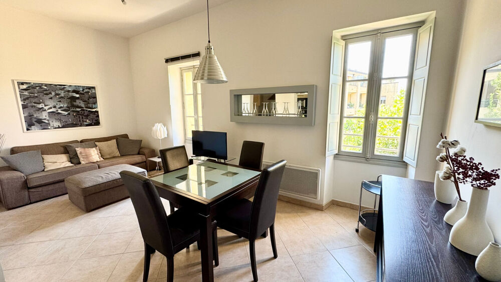 AIX EN PROVENCE - Appartement type 3 meublé avec place de parking