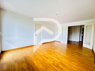  Appartement � vendre 5 pi�ces 90 m�