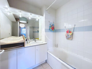  Appartement � vendre 4 pi�ces 73 m�