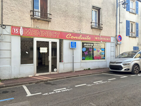 &Agrave; LOUER - LOCAL COMMERCIAL - MENNECY 850 91540 Mennecy