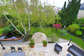  Maison à vendre 11 pièces 175 m²