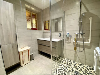  Maison  vendre 7 pices 143 m