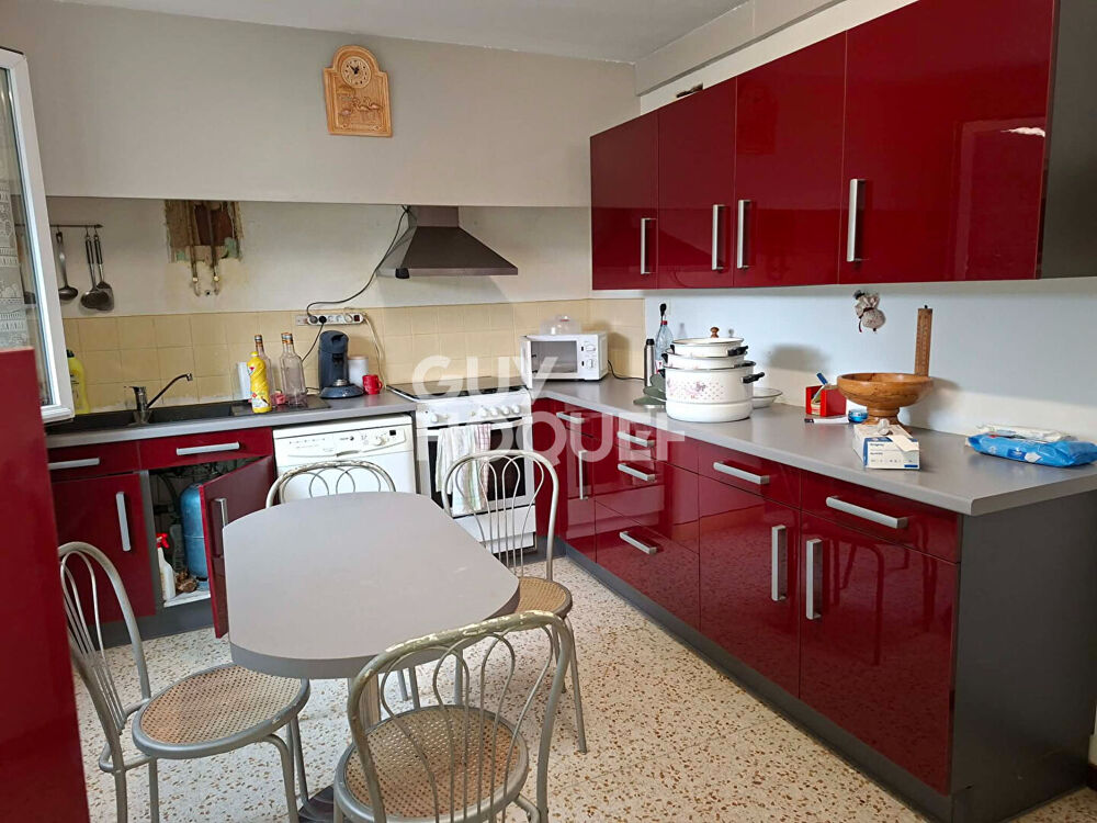 Maison Coursan T5 avec garage et terrain de 352m²