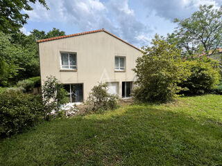  Maison à vendre 6 pièces 174 m²