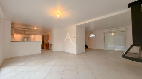  Maison � louer 7 pi�ces 160 m�