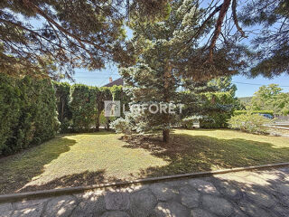  Maison � vendre 9 pi�ces 242 m�