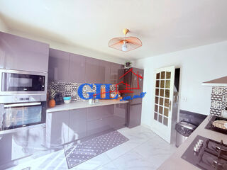  Maison  vendre 6 pices 105 m