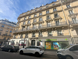  Appartement à louer 5 pièces 119 m² Paris