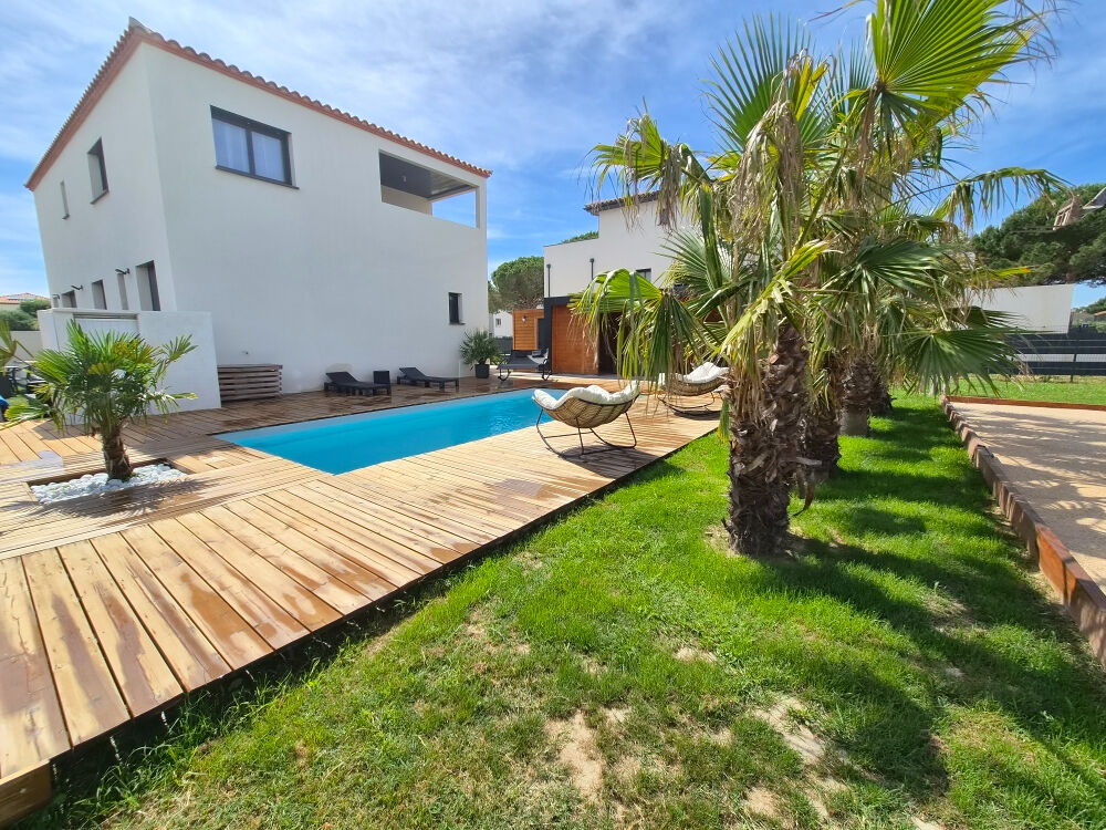 VILLA T4 + APPART. T3 - SAINTE MARIE LA MER