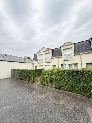  Appartement à louer 2 pièces 45 m²