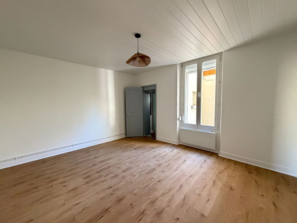 Location Appartement APPARTEMENT CHALONS EN CHAMPAGNE - 2 pièces - 41.76 m² Chalons en champagne