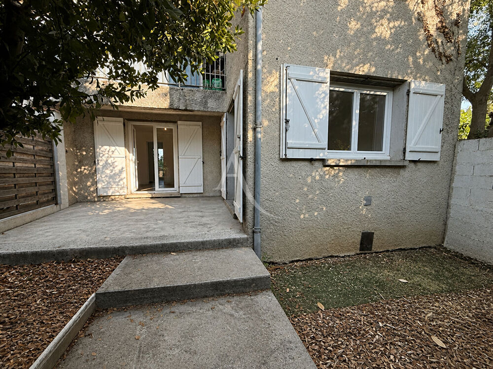 APPARTEMENT DEUX CHAMBRES RENOVE AVEC JARDIN