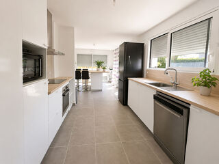  Maison à louer 4 pièces 109 m²