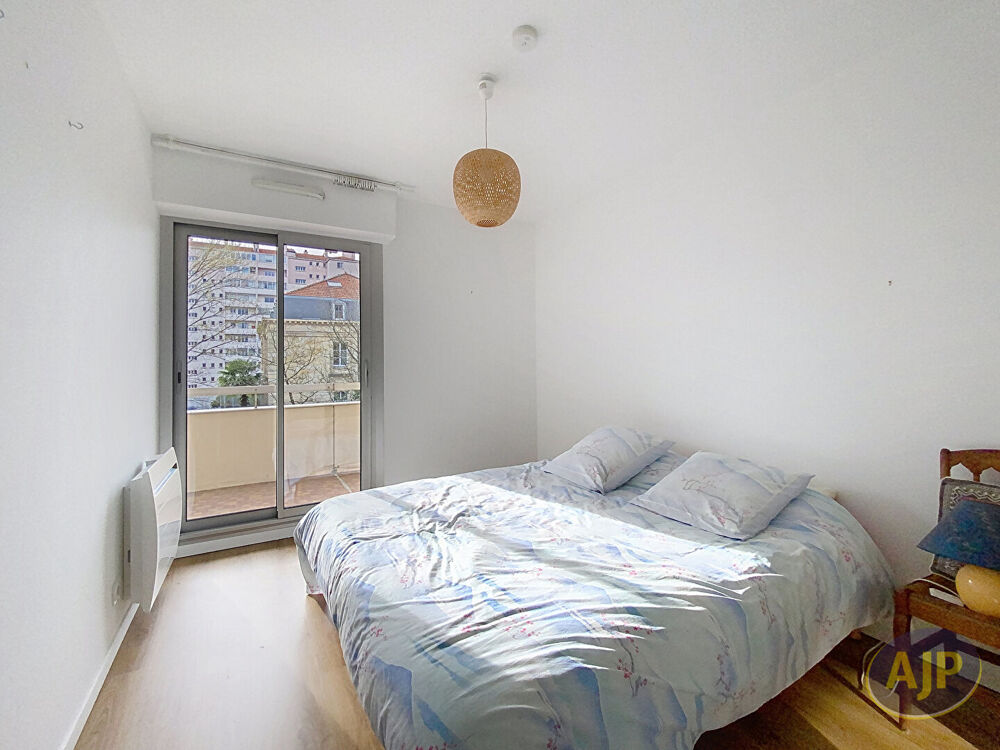 Vente Appartement T5 avec terrasse et garage - Chartrons Bordeaux