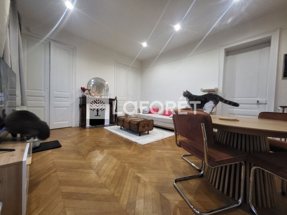 Appartement Elbeuf 3 pièce(s) 74 m2 vendu loué
