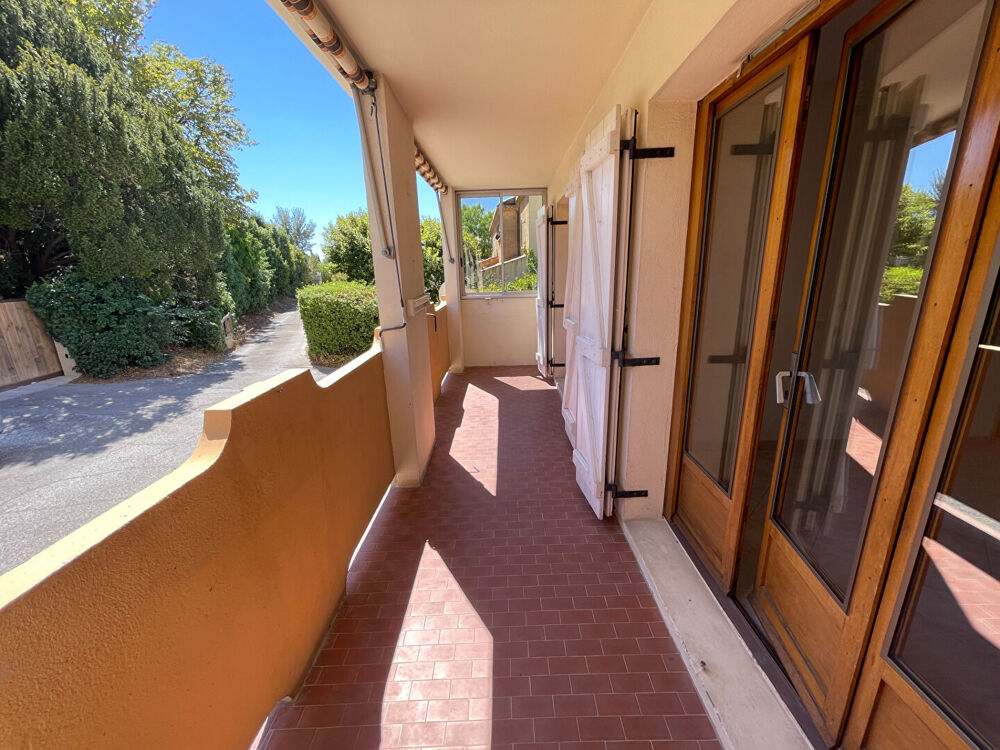 À LOUER - Appartement T4 de 67 m² avec balcons, cave et parking privatif - Les Milles