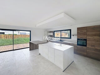  Maison � vendre 5 pi�ces 145 m�