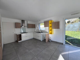  Maison  vendre 6 pices 136 m