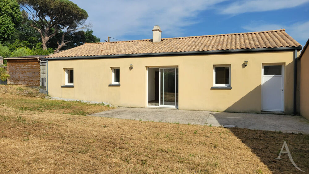 Maison 4 pièces 95 m² · à Saint Etienne du Bois · 95 m² · 198 000 €