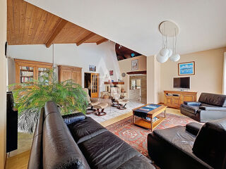  Maison � vendre 11 pi�ces 310 m�