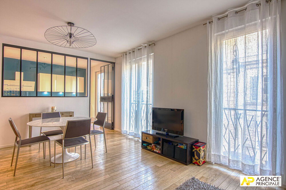 Versailles Notre-Dame Les Prés Appartement esprit "Maison de ville" 123.17 m² au sol