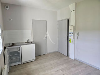 Appartement à louer 1 pièce 15 m²