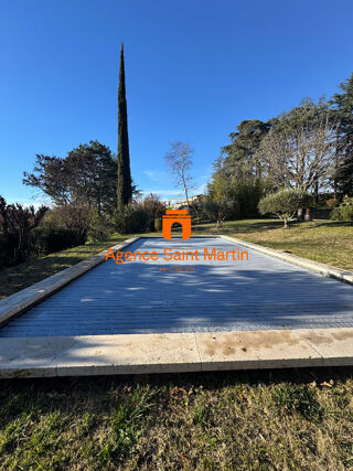  Maison  vendre 5 pices 300 m