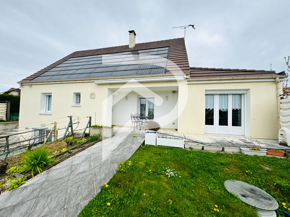 BEINE NAUROY - A VENDRE - MAISON FAMILIALE DE TYPE 7 AVEC JARDIN ET PISCINE