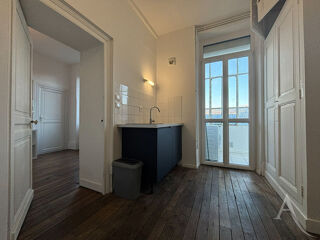  Appartement à louer 2 pièces 42 m²