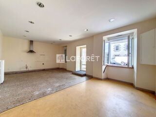  Maison à vendre 15 + pièces 382 m²