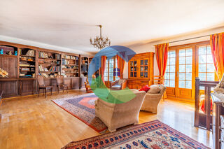  Maison à vendre 7 pièces 195 m²